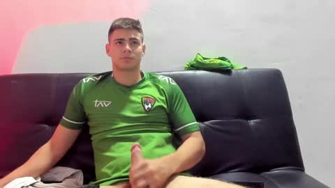 brian_mac online show from January 25, 2025, 9:26 am