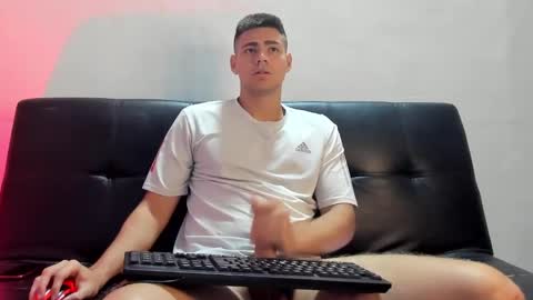 brian_mac online show from January 29, 2025, 7:15 am