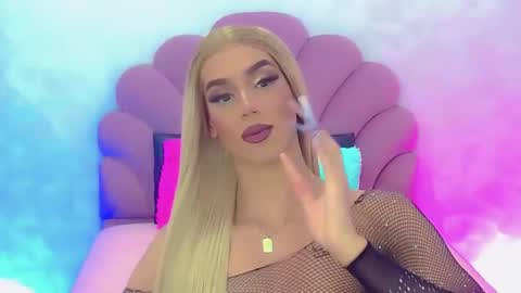 BRIANA online show from December 19, 2024, 3:40 am