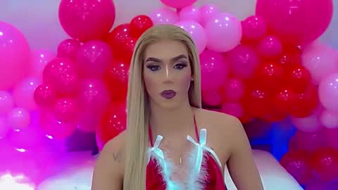 BRIANA online show from December 26, 2024, 6:52 am