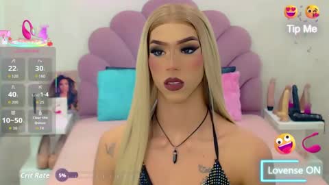 BRIANA online show from October 3, 2025, 5:48 am