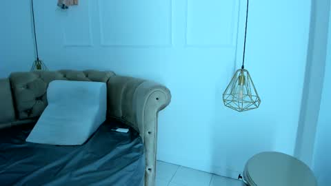 Snapshot of briannaduque chatting on February 24, 2025, 12:48 pm Brianna online show from February 24, 2025, 12:48 pm