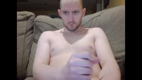 Snapshot of briantibs20 chatting on January 29, 2025, 12:33 am briantibs20 online show from January 29, 2025, 12:33 am