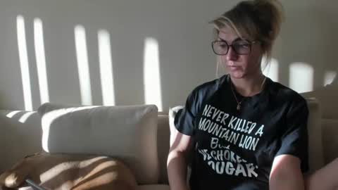 Snapshot of bridgetblack666 chatting on November 9, 2025, 9:46 pm Bridget Black online show from November 9, 2025, 9:46 pm