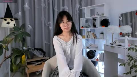 Hanna online show from November 3, 2025, 1:19 am