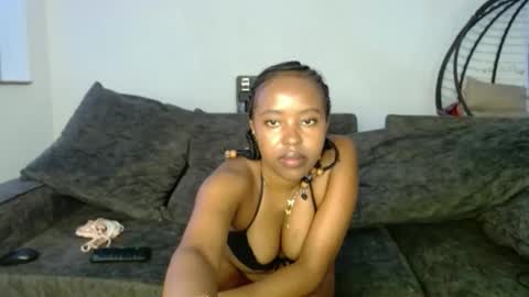 Snapshot of briella_10 chatting on June 9, 2026, 5:30 am briella online show from June 9, 2026, 5:30 am