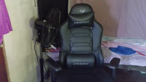 lynn online show from February 21, 2026, 2:45 am