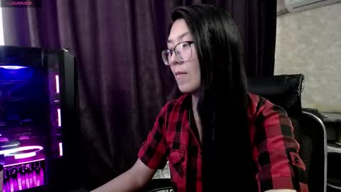 Snapshot of brightssmiles chatting on February 11, 2025, 10:04 am Aisha online show from February 11, 2025, 10:04 am