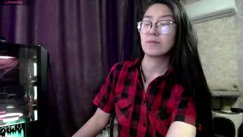 Snapshot of brightssmiles chatting on February 27, 2025, 10:59 am Aisha online show from February 27, 2025, 10:59 am