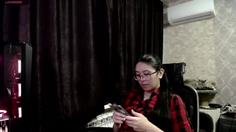 Snapshot of brightssmiles chatting on March 3, 2025, 7:32 am Aisha online show from March 3, 2025, 7:32 am