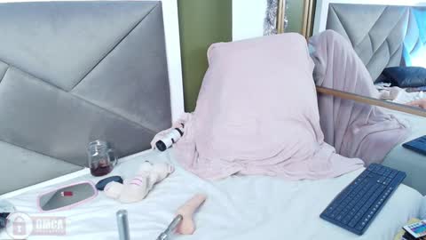  Brigiitte  online show from December 28, 2024, 7:11 am