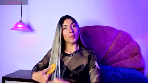 Snapshot of brihanna19 chatting on March 3, 2026, 12:44 pm Brihanna online show from March 3, 2026, 12:44 pm