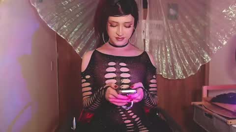 Brilla Mettal online show from February 25, 2025, 1:20 am