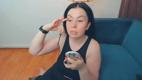 Snapshot of brilliantegirl_ chatting on May 27, 2026, 8:33 am brilliantegirl_ online show from May 27, 2026, 8:33 am