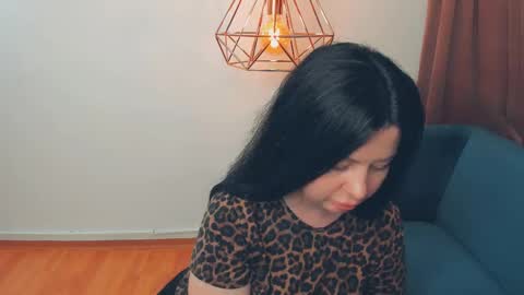 Snapshot of brilliantegirl_ chatting on May 28, 2026, 9:50 am brilliantegirl_ online show from May 28, 2026, 9:50 am