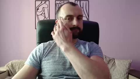 brindlefly69 online show from February 11, 2025, 11:32 am