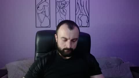 brindlefly69 online show from April 18, 2026, 10:41 am