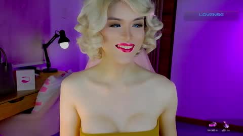 Snapshot of brionatop chatting on September 30, 2025, 12:15 am brionatop online show from September 30, 2025, 12:15 am