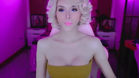 Snapshot of brionatop chatting on October 20, 2025, 11:38 pm brionatop online show from October 20, 2025, 11:38 pm