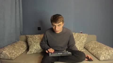 bristlebback online show from November 8, 2025, 4:29 pm