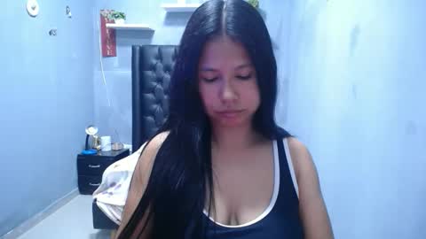 britanyx1 online show from March 27, 2026, 1:33 pm