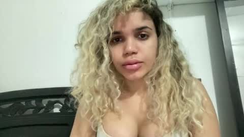 brithneysquirt online show from December 22, 2025, 1:02 am