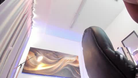 Britney online show from April 1, 2026, 1:23 pm