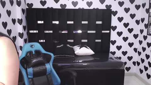 Britney  online show from February 21, 2025, 3:34 am