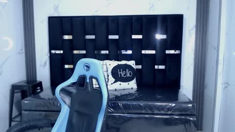 Britney  online show from March 18, 2026, 2:37 am