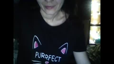 Snapshot of britneyamy chatting on December 20, 2024, 9:39 pm Britney online show from December 20, 2024, 9:39 pm