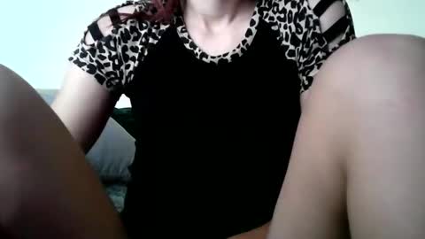 Snapshot of britneyamy chatting on September 22, 2025, 3:58 pm Britney online show from September 22, 2025, 3:58 pm