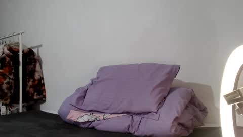 Snapshot of britneydivine chatting on February 27, 2026, 7:36 pm Britney online show from February 27, 2026, 7:36 pm