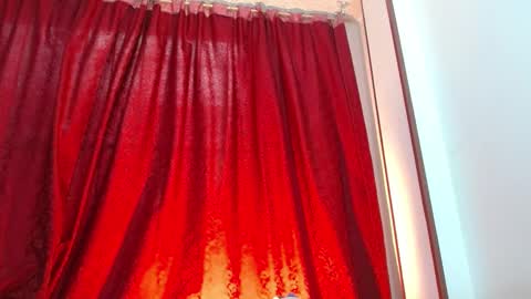 maru miaw   Please help me to reach 100 thumbs up online show from February 11, 2025, 12:58 pm