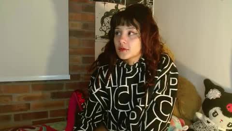 maru miaw   Please help me to reach 100 thumbs up online show from February 5, 2026, 4:39 am