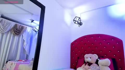   online show from February 25, 2025, 12:34 pm