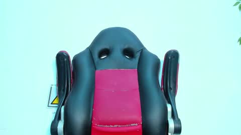 BRIYIT     online show from February 22, 2025, 10:29 am