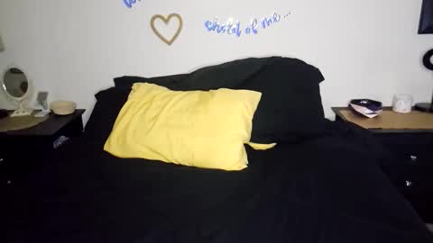 brockdemers1 online show from April 3, 2026, 8:40 pm