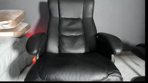 brockhurn_ online show from November 8, 2025, 1:17 am