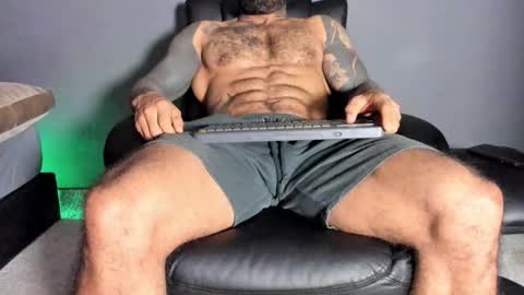 brockhurn_ online show from November 24, 2025, 12:54 am