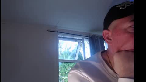 brodiecagney online show from November 8, 2025, 9:09 am