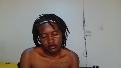 broken_haloo online show from April 3, 2026, 6:11 am