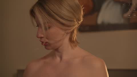 Snapshot of bronnica chatting on January 30, 2025, 3:51 pm Anna online show from January 30, 2025, 3:51 pm