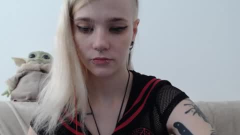 brookewylde_20 online show from January 18, 2026, 11:58 am