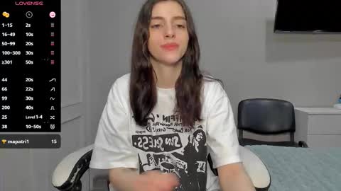 broosnica1 online show from November 28, 2025, 6:27 am