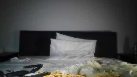 bropeb13 online show from December 4, 2025, 9:07 am