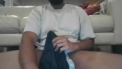 brownbd32 online show from October 7, 2025, 1:58 am