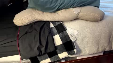 brownbootie1 online show from January 13, 2026, 8:58 pm