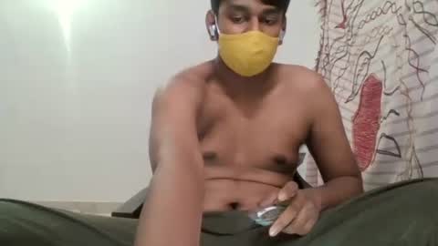 Snapshot of brownguy2505 chatting on December 21, 2024, 12:49 pm brownguy2505 online show from December 21, 2024, 12:49 pm