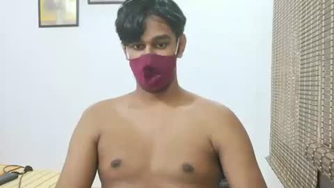 Snapshot of brownguy2505 chatting on September 18, 2025, 9:33 am brownguy2505 online show from September 18, 2025, 9:33 am