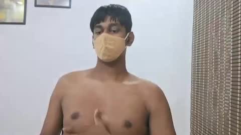 Snapshot of brownguy2505 chatting on September 20, 2025, 11:00 am brownguy2505 online show from September 20, 2025, 11:00 am